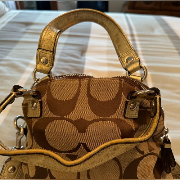 Coach purse with strap. - Picture 2 of 4